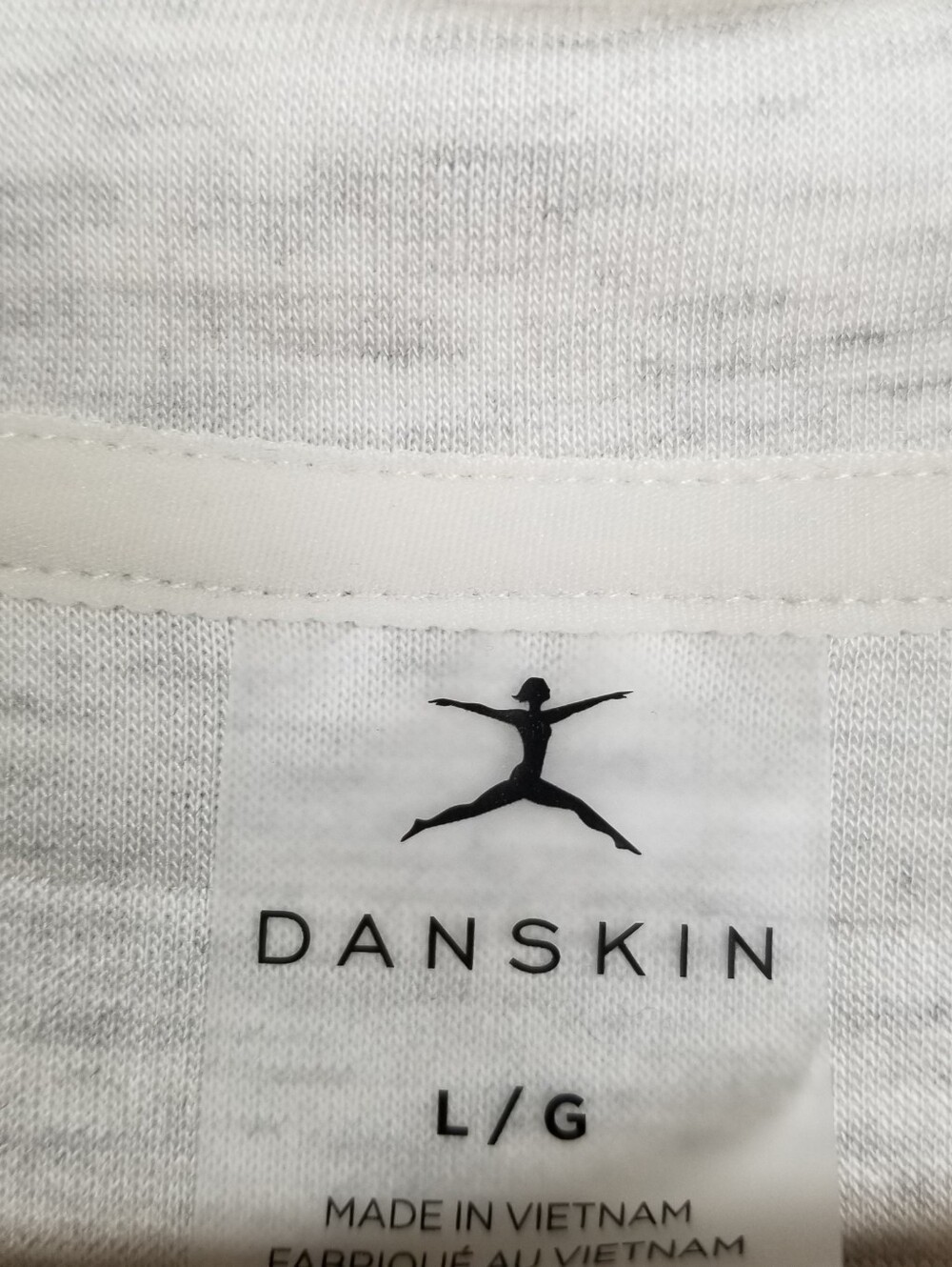 Danskin Scuba Short Sleeve 1/2 Zip Pullover Top Large NWT - Picture 3 of 5